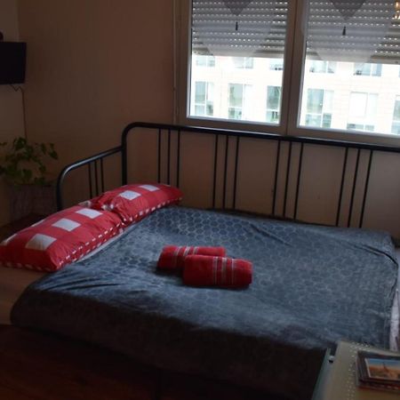 מונטבראן Duplex A 1 Kilometre De Disneyland Paris מראה חיצוני תמונה